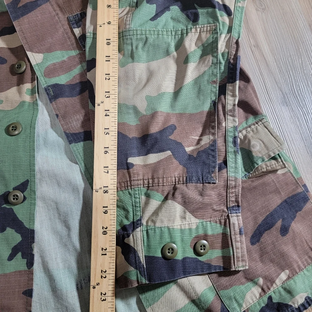 US Army Issued Shirt Jacket Woodland Camo Combat Pattern Med-Reg 37